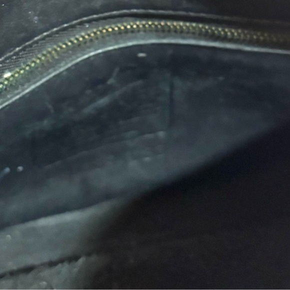 Coach vintage black leather crossbody handbag - Picture 4 of 8